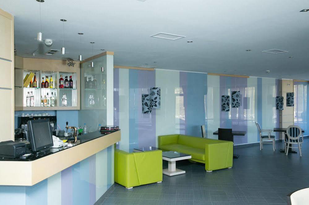 St. John Hill Suites Hotel Банско Экстерьер фото